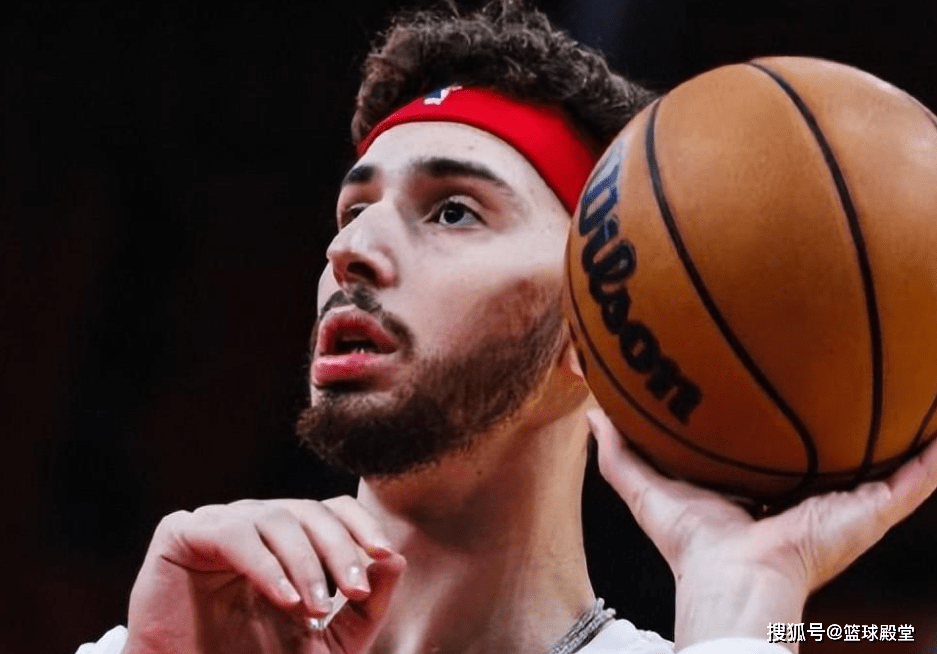 rookie跟scout谁厉害 rookie跟scout谁厉害